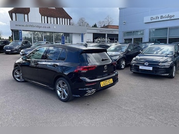 Used Volkswagen Golf 2023 for sale - 78047560: Photo