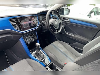 Used Volkswagen T-Roc 2019 for sale - 78958423: Photo