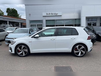 Used Volkswagen Golf 2019 for sale - 78535501: Photo