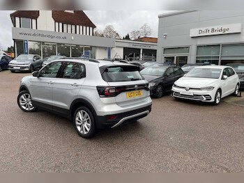 Used Volkswagen T-Cross 2021 for sale - 76537737: Photo