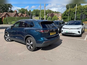 Used Volkswagen Tiguan 2024 for sale - 78796733: Photo