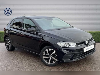 Used Volkswagen Polo 2025 for sale - 77400469: Photo