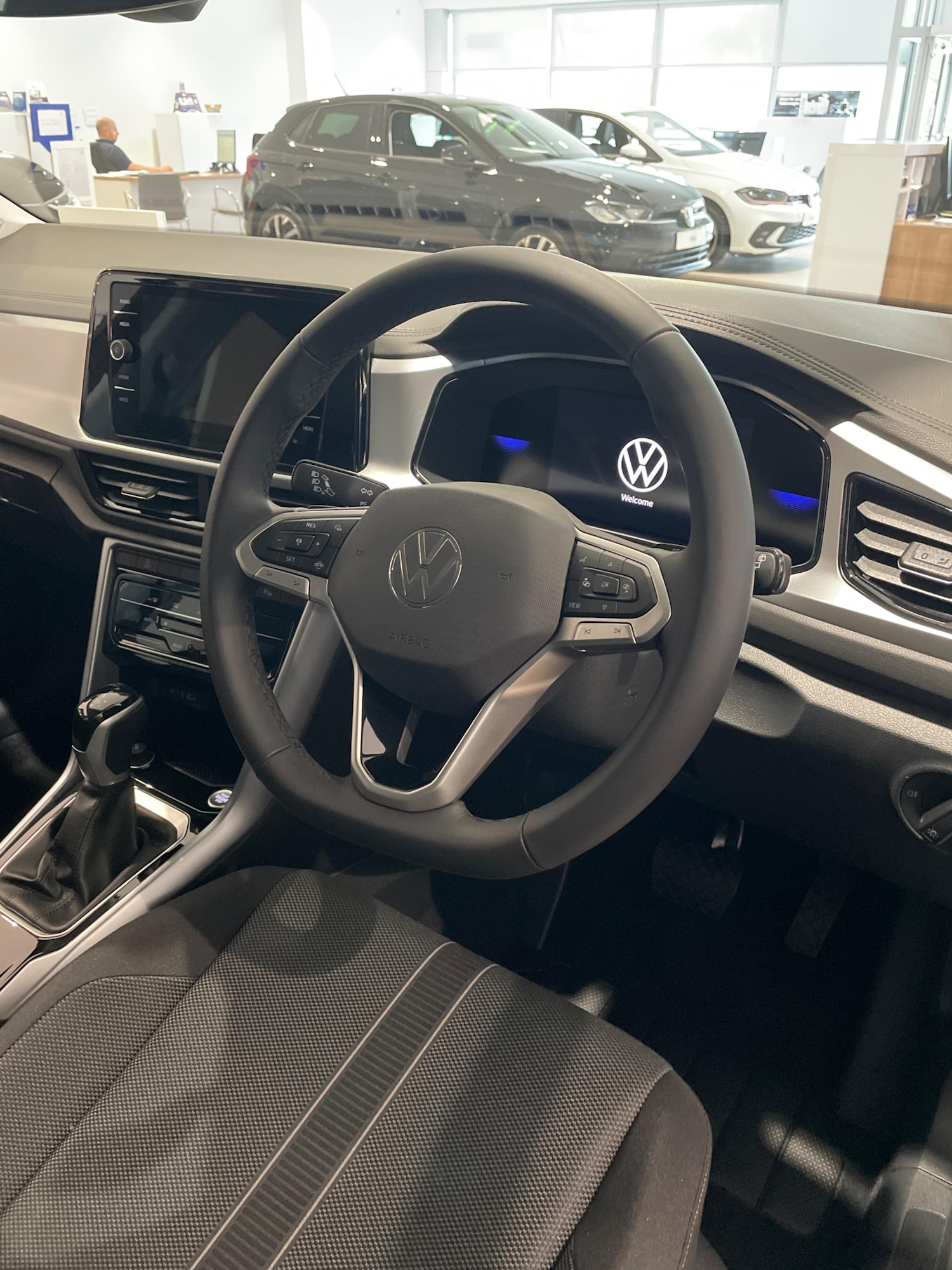 Used Volkswagen T-Roc 2025 for sale - 77155253: Photo 25