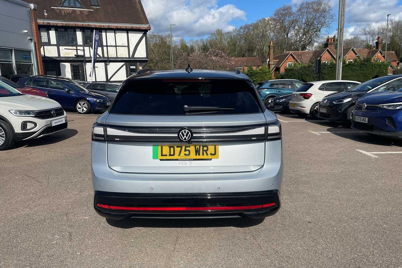Used Volkswagen ID.7 2025 for sale - 77925739: Photo 9