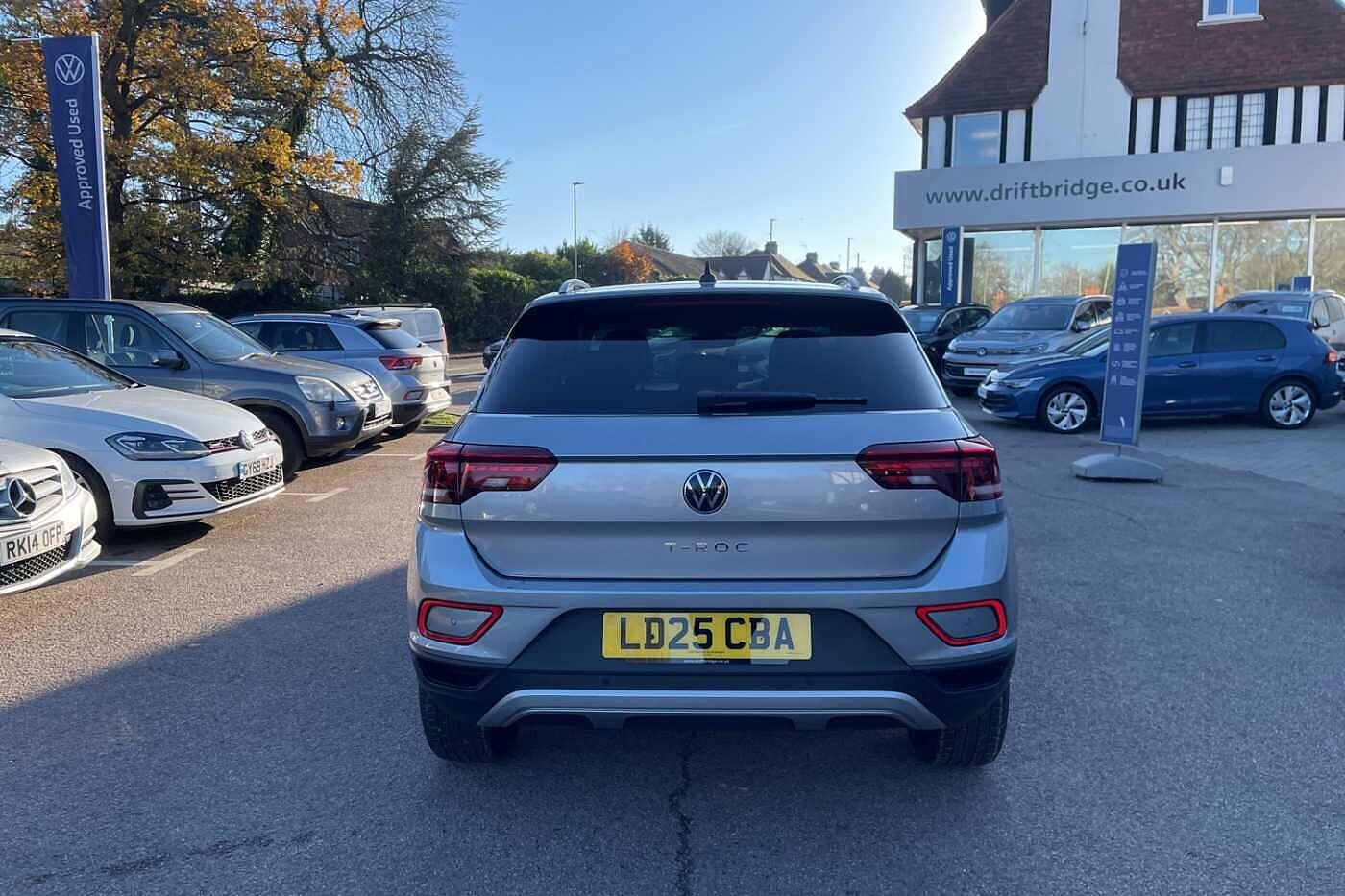 Used Volkswagen T-Roc 2025 for sale - 77040380: Photo 9