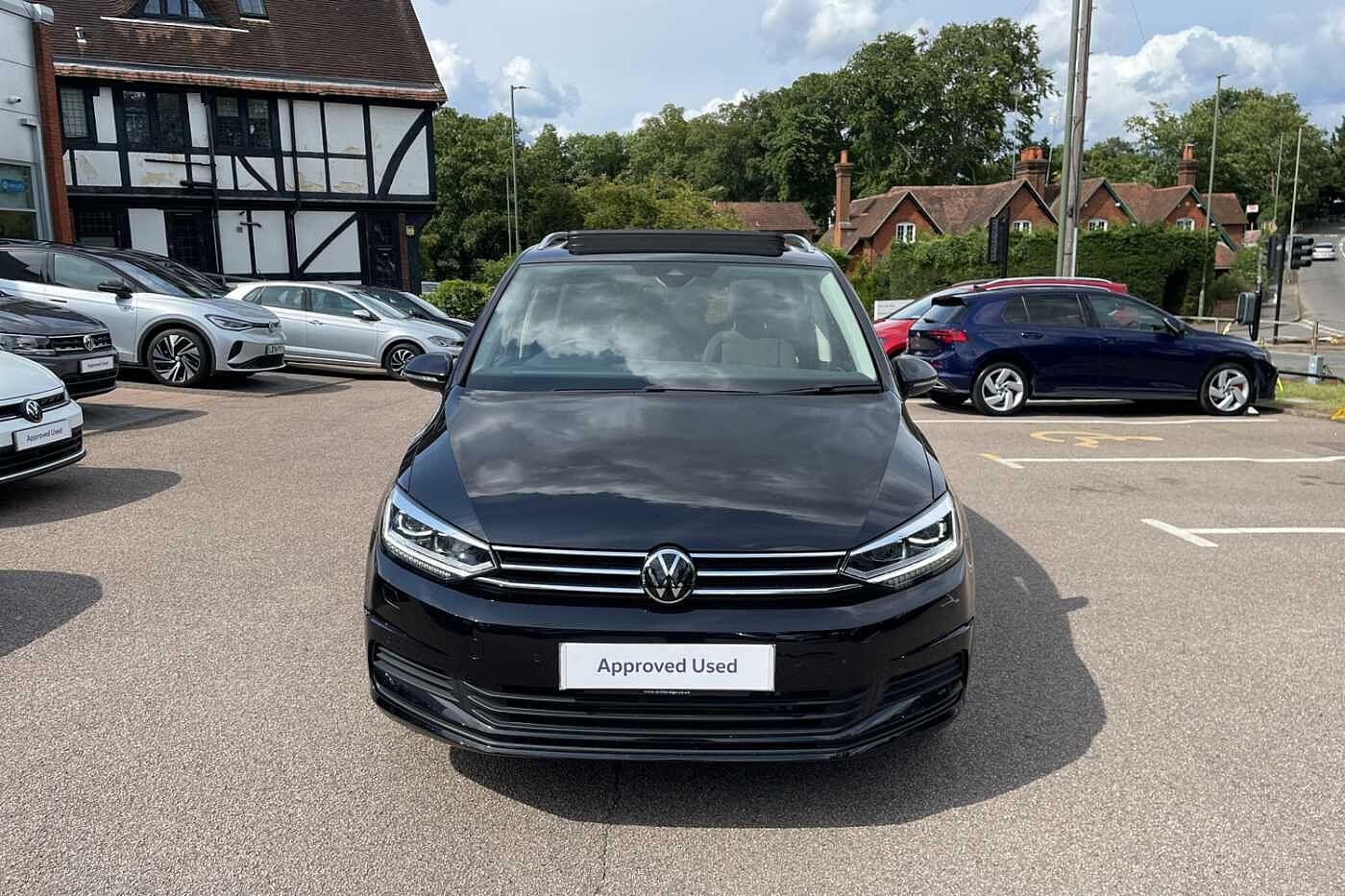 Used Volkswagen Touran 2024 for sale - 75311925: Photo 7