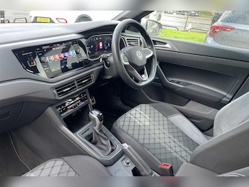 Used Volkswagen Polo 2023 for sale - 76802061: Photo