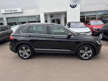 Used Volkswagen Tiguan 2019 for sale - 75493279: Photo