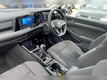 Used Volkswagen Golf 2023 for sale - 77793338: Photo