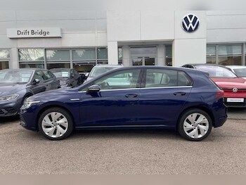 Used Volkswagen Golf 2023 for sale - 77793338: Photo