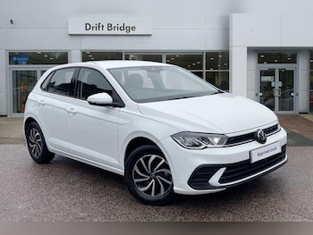 2025 (25) - 1.0 TSI Life 5dr DSG