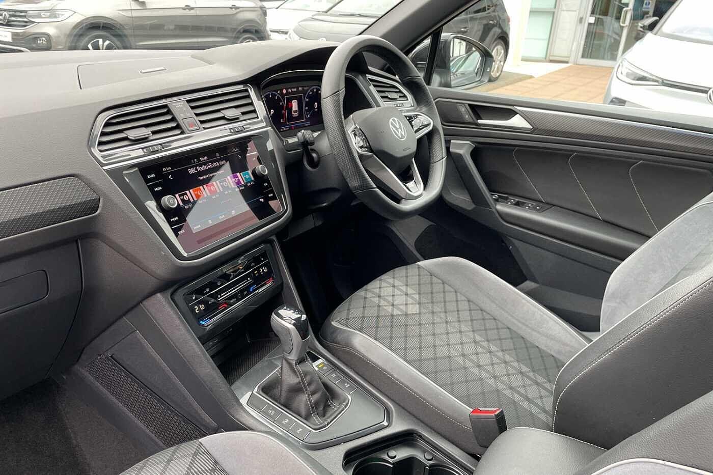 Used Volkswagen Tiguan for sale - 77344736: Photo 2