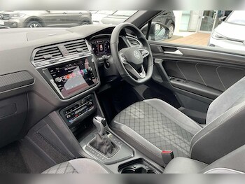 Used Volkswagen Tiguan 2023 for sale - 77344736: Photo