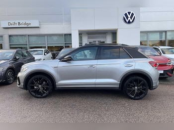 Used Volkswagen T-Roc 2025 for sale - 77162987: Photo