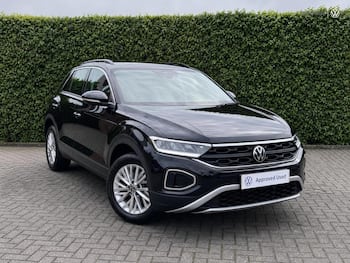 Used Volkswagen T-Roc 2023 for sale - 79830941: Photo