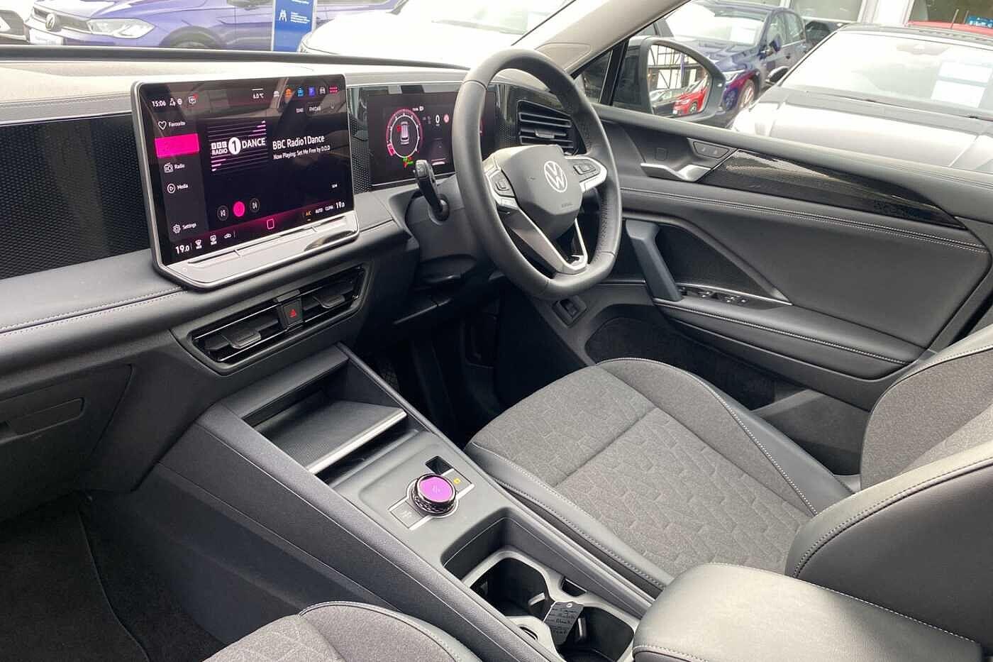 Used Volkswagen Tiguan 2025 for sale - 77550570: Photo 2