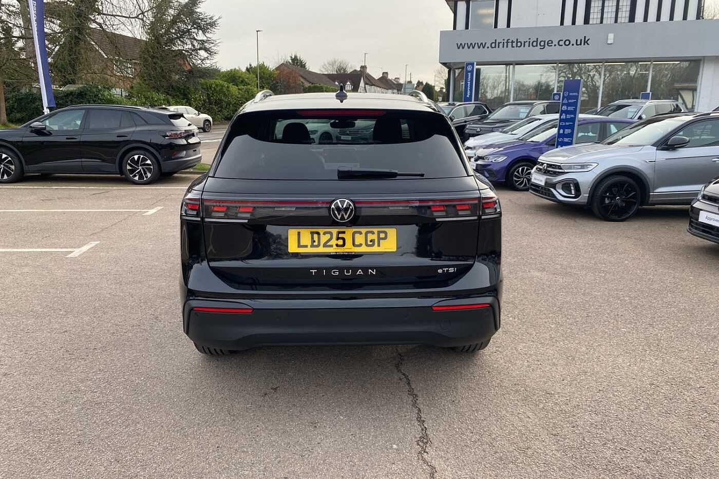 Used Volkswagen Tiguan 2025 for sale - 77550570: Photo 9