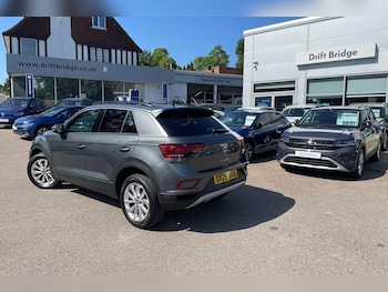 Used Volkswagen T-Roc 2025 for sale - 78689670: Photo