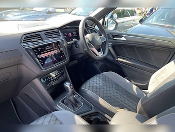 Used Volkswagen Tiguan 2023 for sale - 75310789: Photo