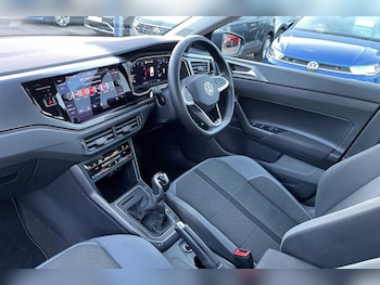 Used Volkswagen Polo 2023 for sale - 76953172: Photo