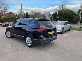 Used Volkswagen Tiguan Allspace 2024 for sale - 77478819: Photo