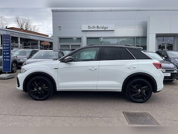 Used Volkswagen T-Roc 2025 for sale - 78058742: Photo