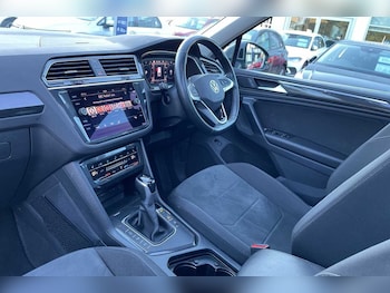 Used Volkswagen Tiguan 2020 for sale - 77344325: Photo
