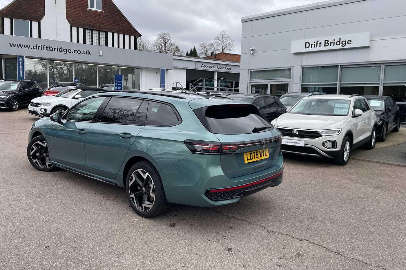 Used Volkswagen Passat 2025 for sale - 77908883: Photo 3