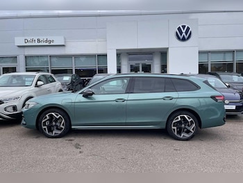 Used Volkswagen Passat 2025 for sale - 77908883: Photo