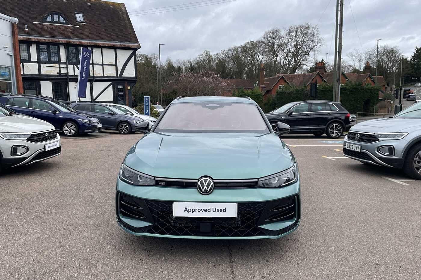 Used Volkswagen Passat 2025 for sale - 77908883: Photo 7