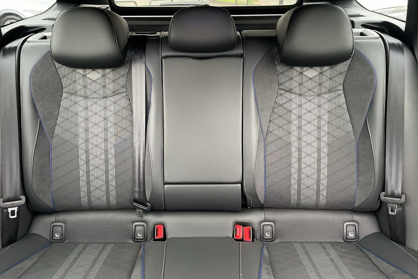 Used Volkswagen Passat 2025 for sale - 77908883: Photo 8