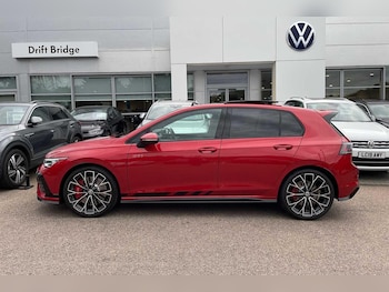 Used Volkswagen Golf 2025 for sale - 76031851: Photo 4