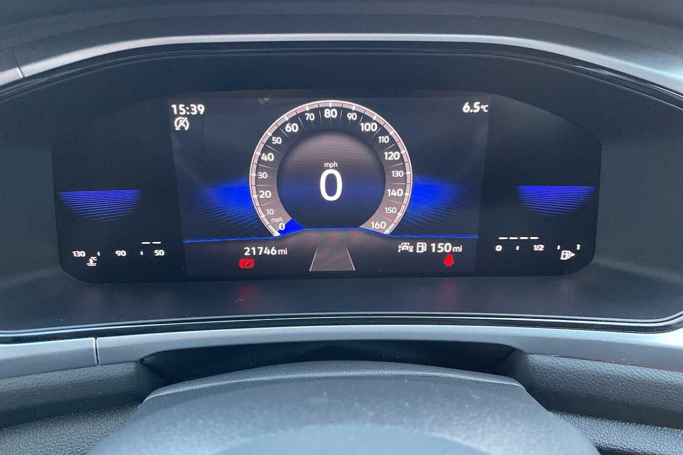 Used Volkswagen T-Roc 2023 for sale - 76997605: Photo 13