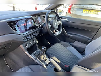 Used Volkswagen Polo 2021 for sale - 76380704: Photo