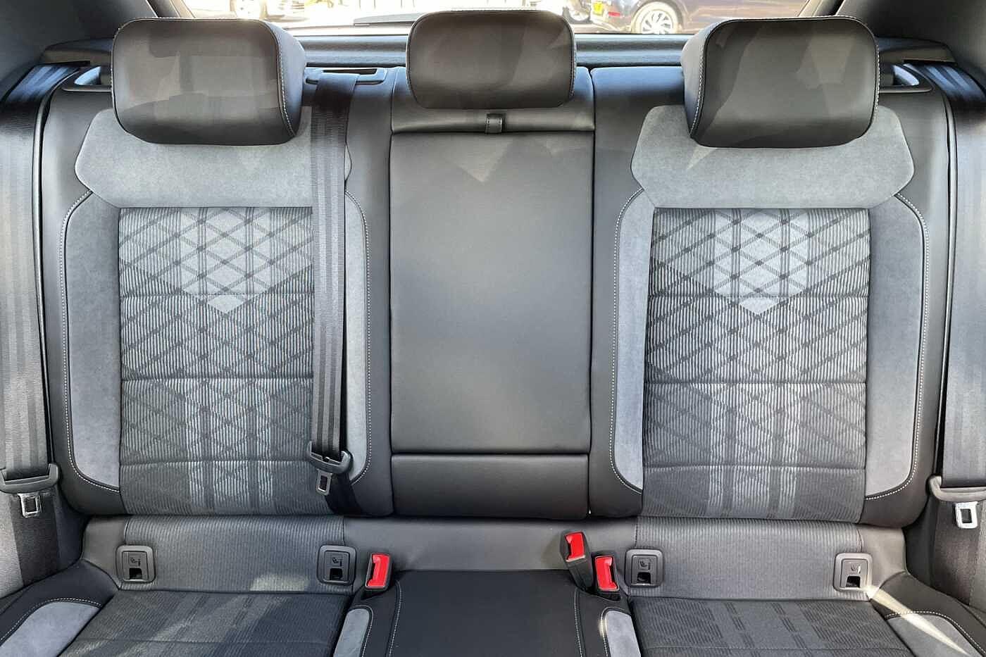 Used Volkswagen T-Roc 2025 for sale - 76592245: Photo 8