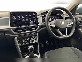 Used Volkswagen T-Roc 2025 for sale - 78471422: Photo