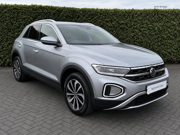 Used Volkswagen T-Roc 2022 for sale - 79188278: Photo