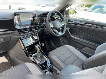 Used Volkswagen T-Roc 2025 for sale - 78214208: Photo