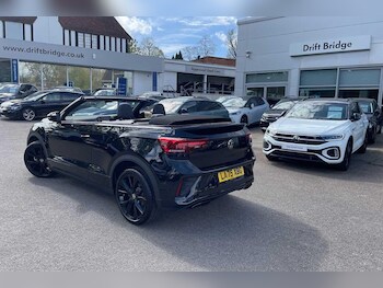 Used Volkswagen T-Roc 2025 for sale - 78214208: Photo