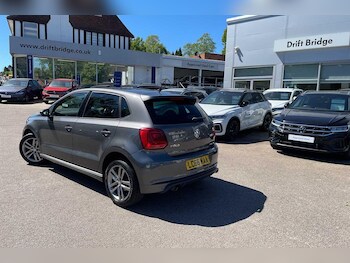 Used Volkswagen Polo 2016 for sale - 78447820: Photo
