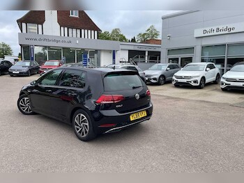 Used Volkswagen Golf 2020 for sale - 78416406: Photo