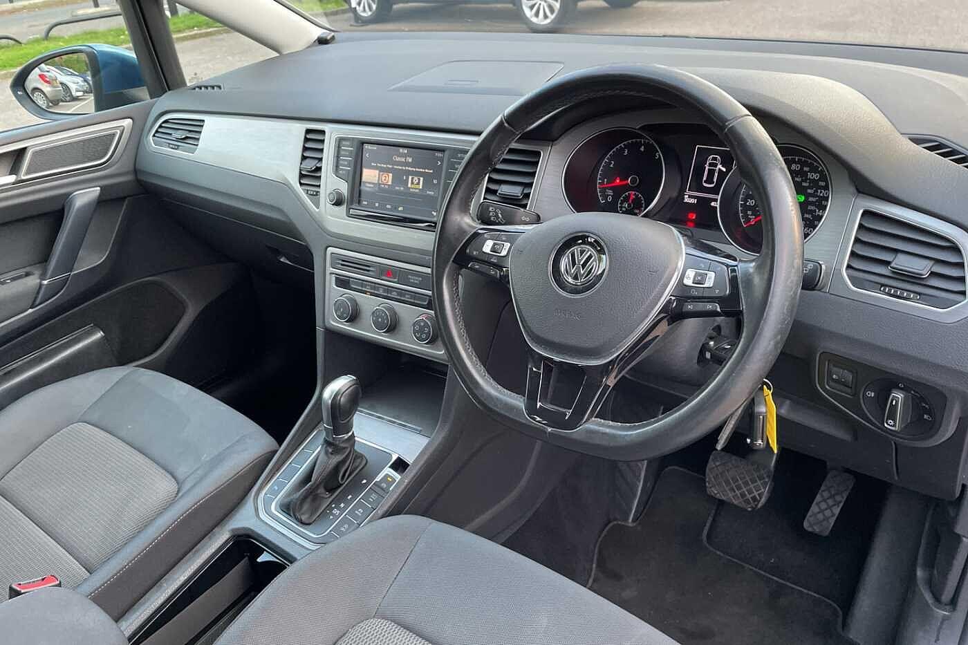 Used Volkswagen Golf SV 2017 for sale - 76388383: Photo 6