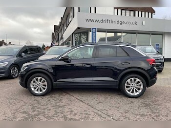 Used Volkswagen T-Roc 2025 for sale - 77120064: Photo