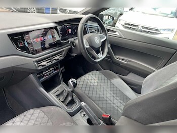 Used Volkswagen Polo 2024 for sale - 78475664: Photo