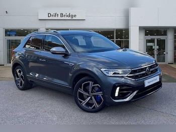 Used Volkswagen T-Roc 2022 for sale - 76388227: Photo