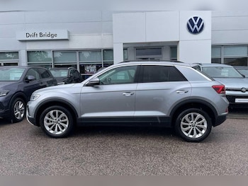 Used Volkswagen T-Roc 2025 for sale - 78752712: Photo