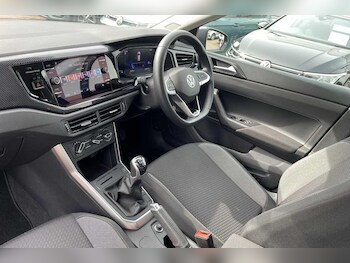 Used Volkswagen Polo 2024 for sale - 78170358: Photo