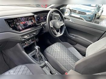 Used Volkswagen Taigo 2023 for sale - 78058300: Photo