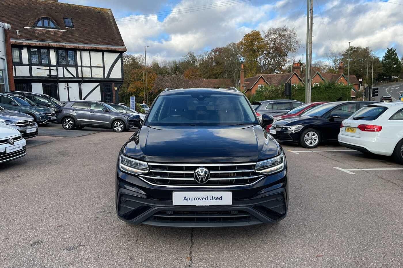 Used Volkswagen Tiguan Allspace 2023 for sale - 77550292: Photo 7