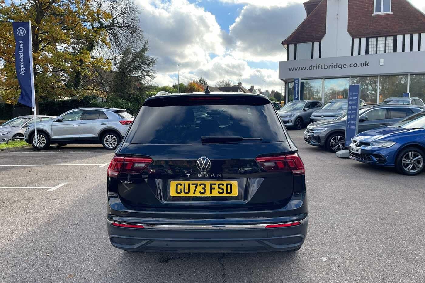 Used Volkswagen Tiguan Allspace 2023 for sale - 77550292: Photo 9